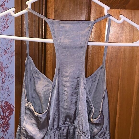 Tank size small   - Picture 5 of 7